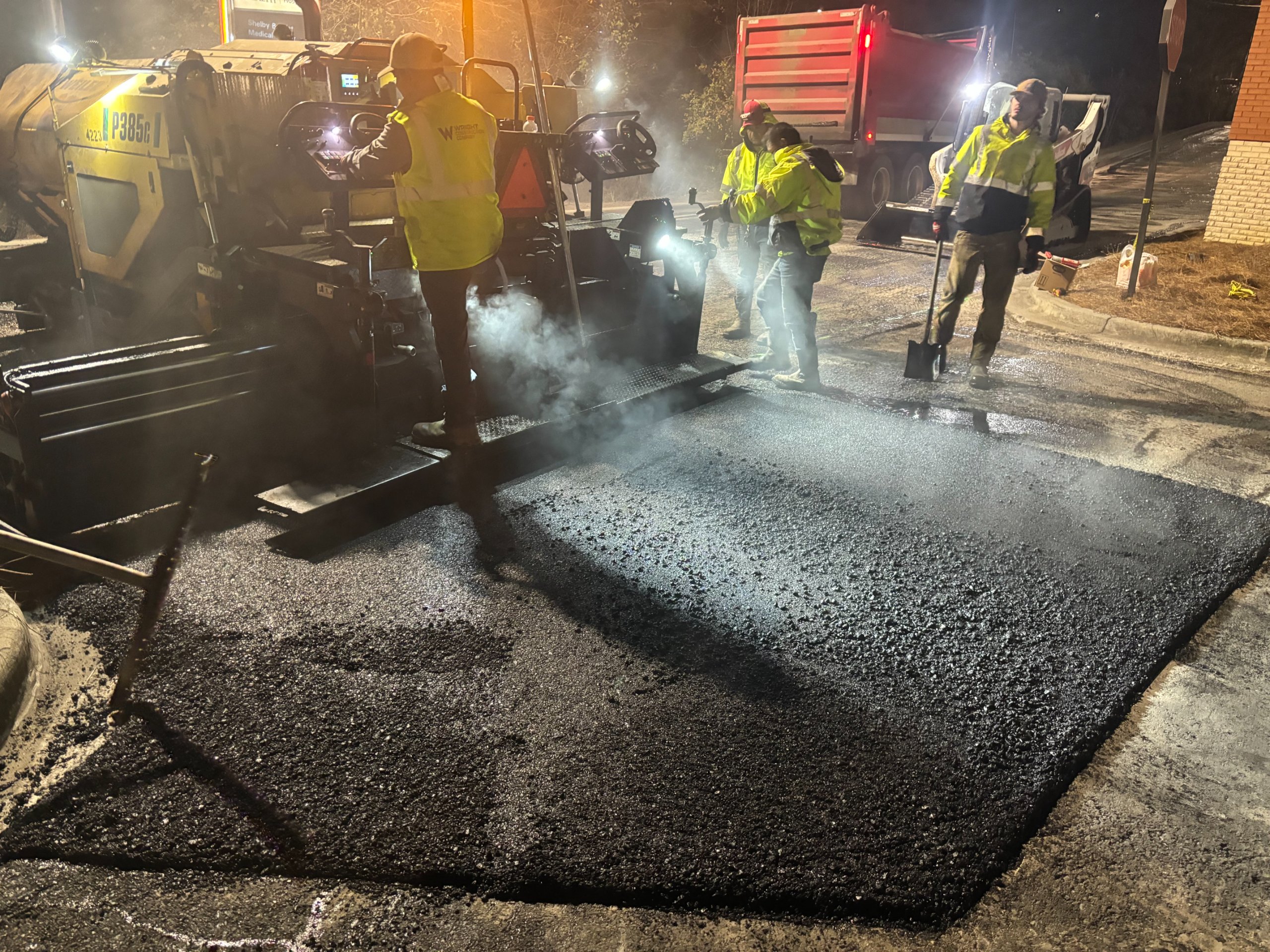 Top 8 Birmingham Asphalt Paving Contractor Picks (2026) Top 8 Birmingham Asphalt Paving Contractor Picks (2026)