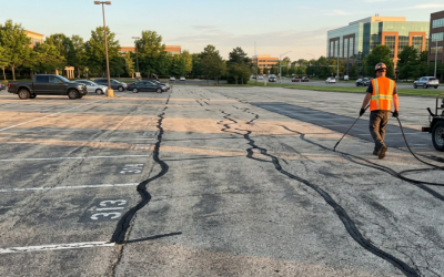 Asphalt Crack Sealing Guide 2026: Methods, Costs & Lifespan